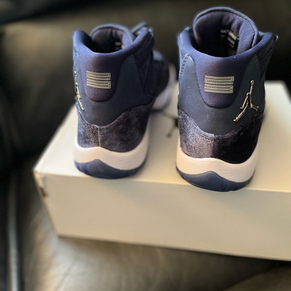 -Retro 11 Jordan - Picture 2 of 6